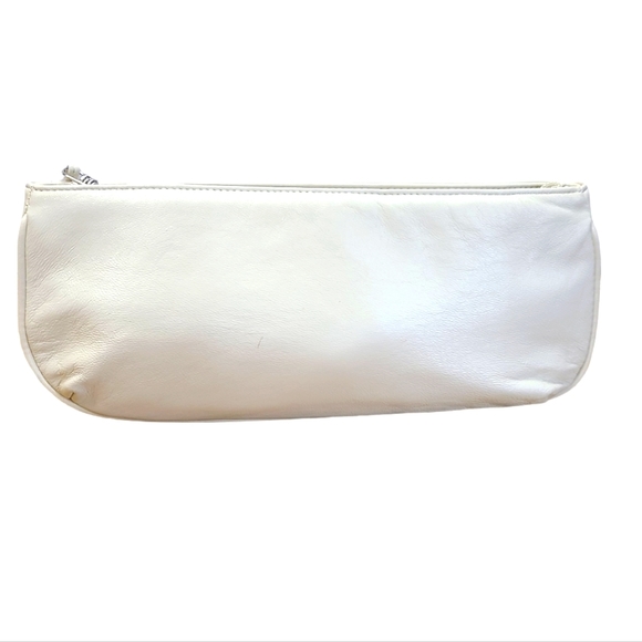 Worthington Cream Clutch - Picture 3 of 6